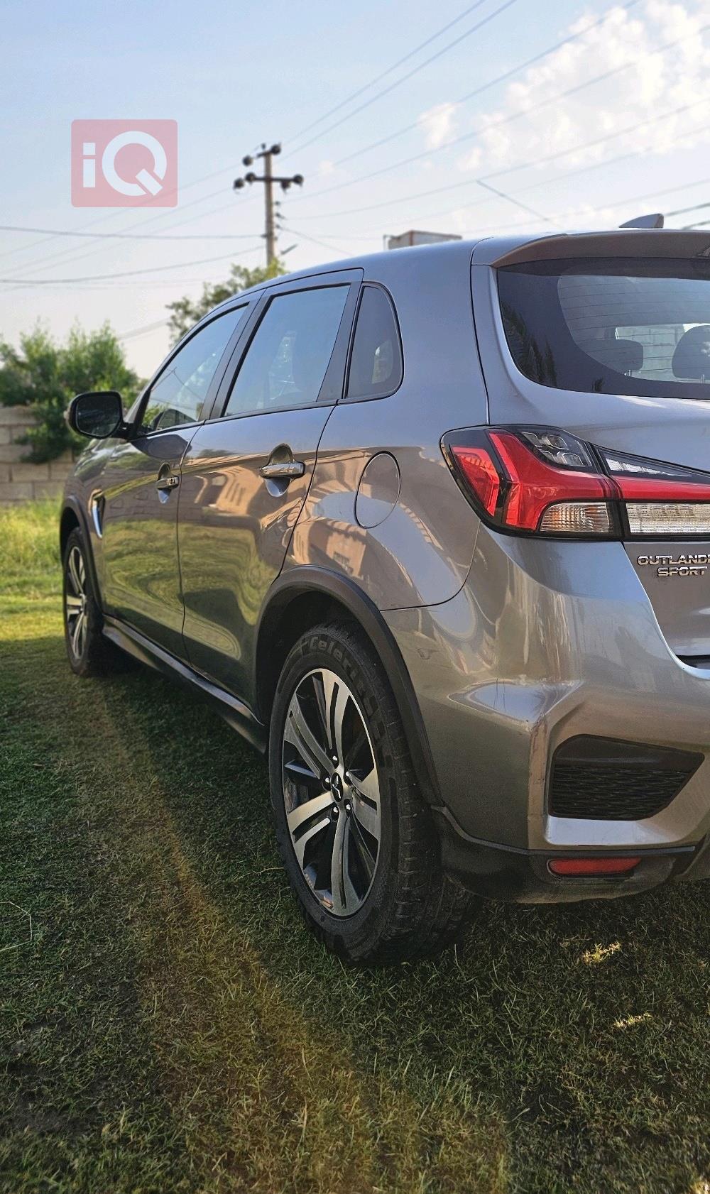 Mitsubishi Outlander Sport